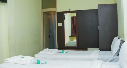 Vishnu Residency Room Type - family room