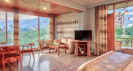 Snow Flakes Resort And Spa Centrally Heated Luxury Resort Room Type - Presidential Suite Mountain View with Jacuzzi and Private Balcony- Centrally Heated