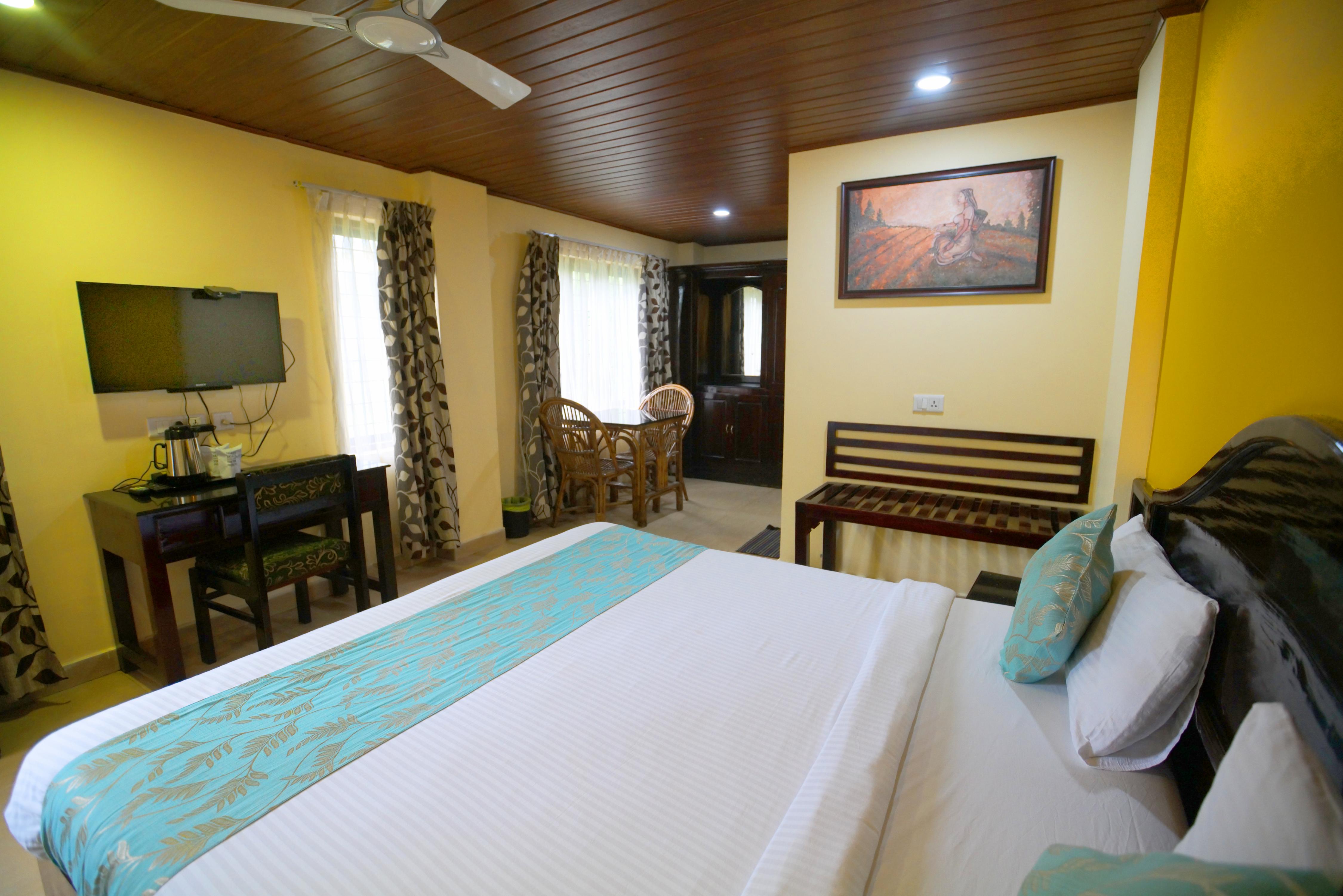 New Gate Inn - Tap to explore photos