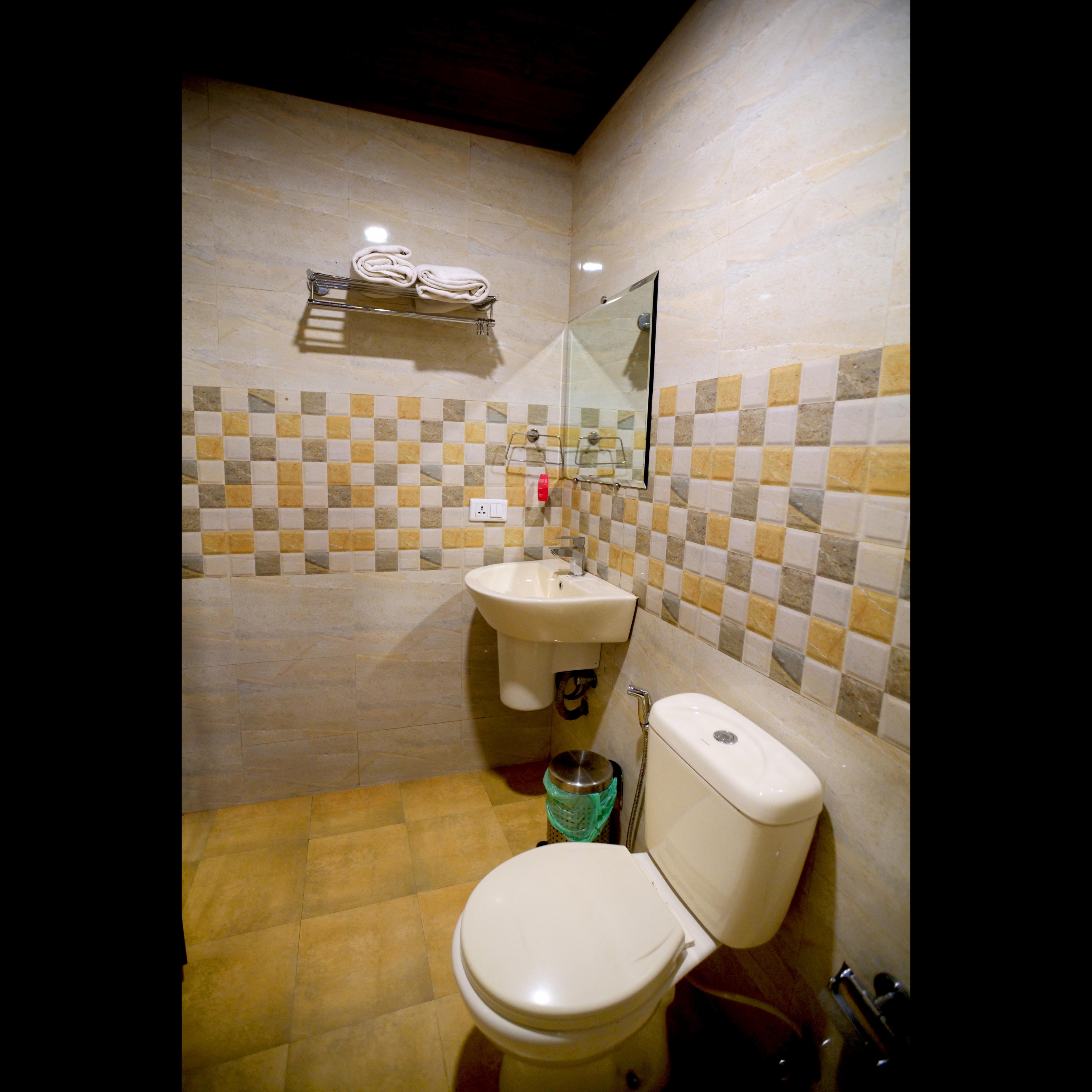 New Gate Inn Room Type - Luxury Room