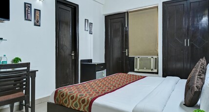 Hotel Marks INN & Banquet Room Type - Deluxe Room with Welcome Kit