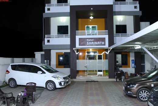 Hotel SHRINATH INN