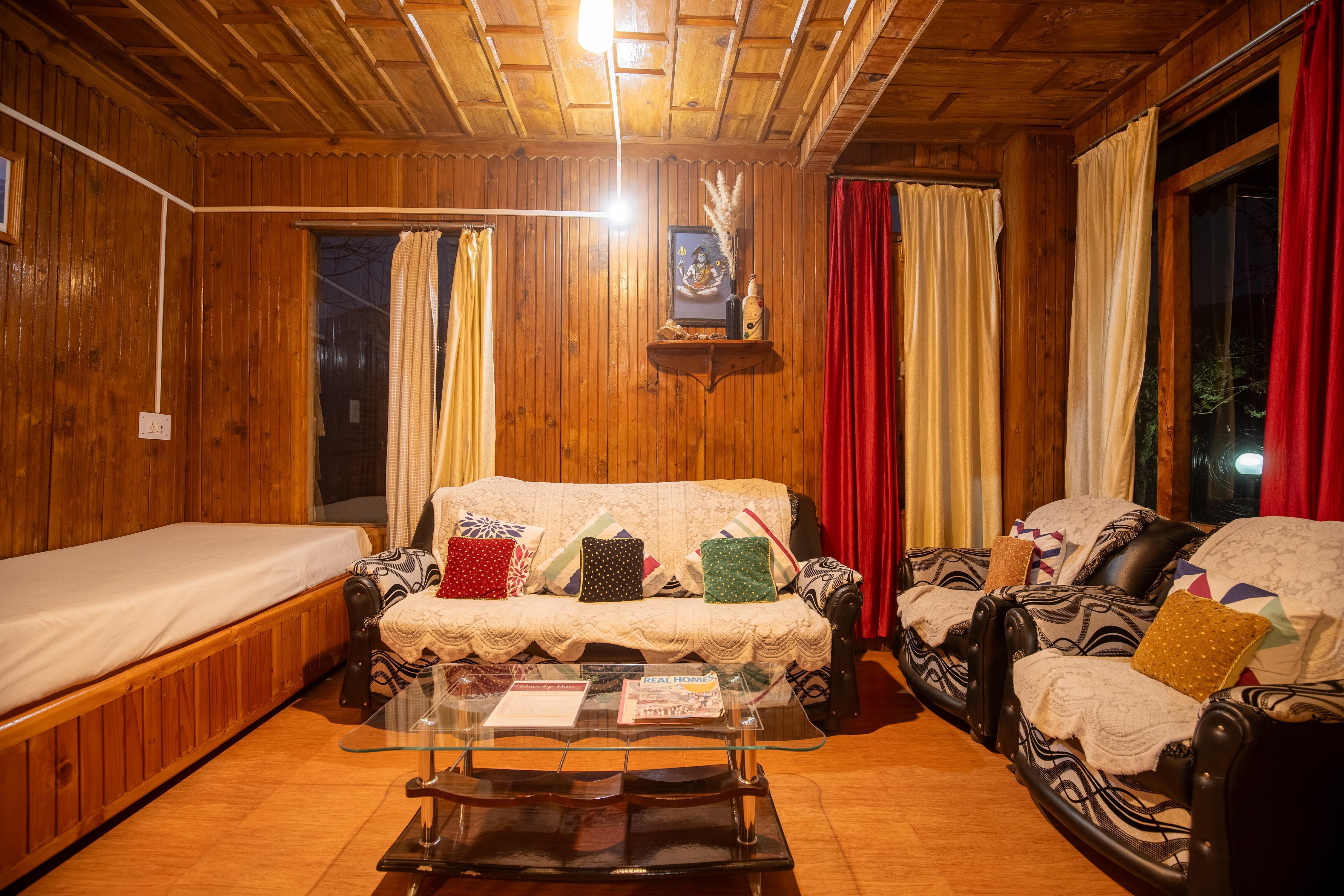 Ishan Log Hut Room Type - Triple Bed Room With Garden And Mountain View Ishan Log Hut Room Type - Triple Bed Room With Garden And Mountain View