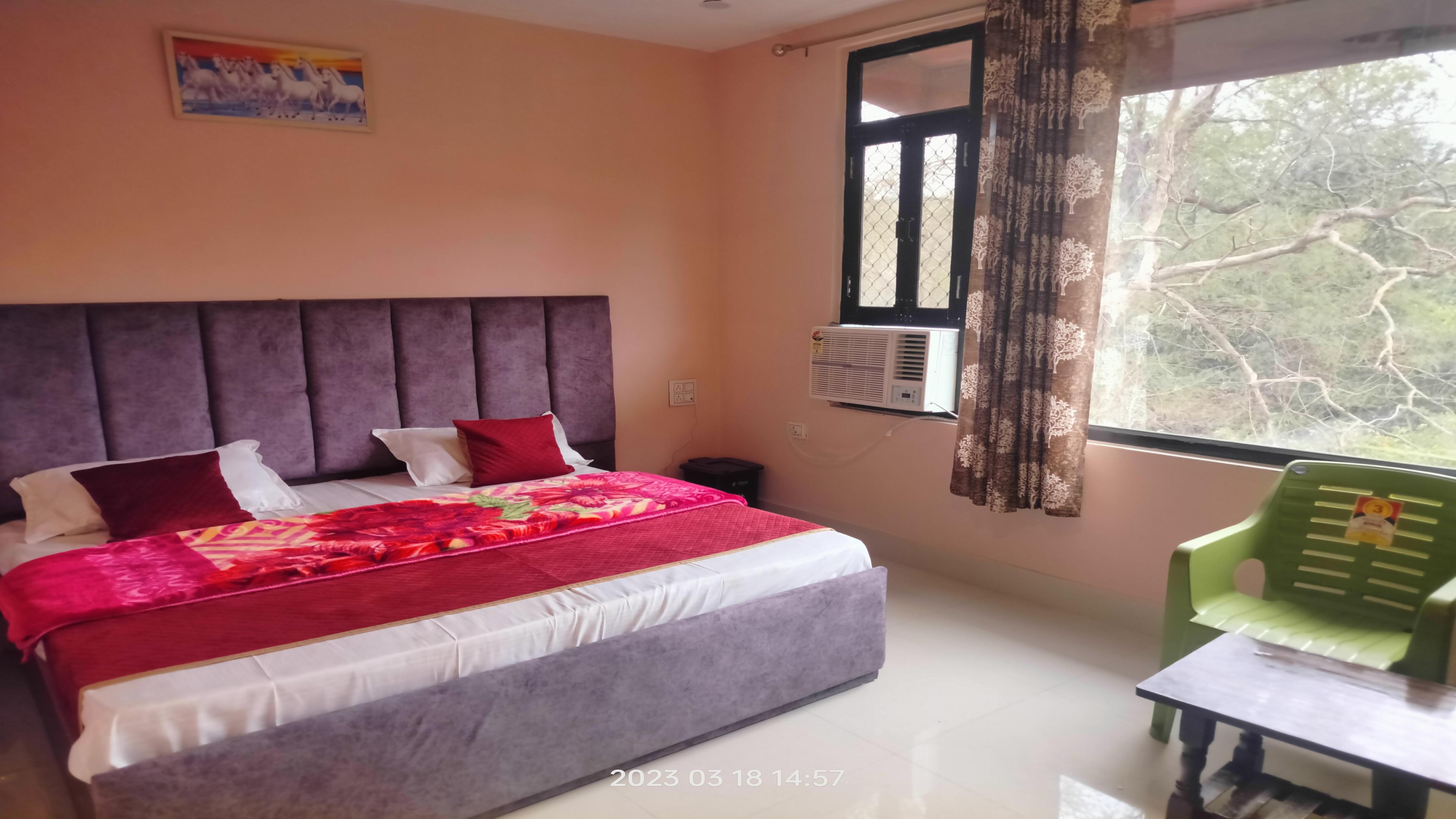 Bhrigu Dham Guest House - Tap to explore photos