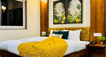 Amani by BluO - Boutique Hotel Goa Room Type - Superior Suite with Bathtub and Living Room