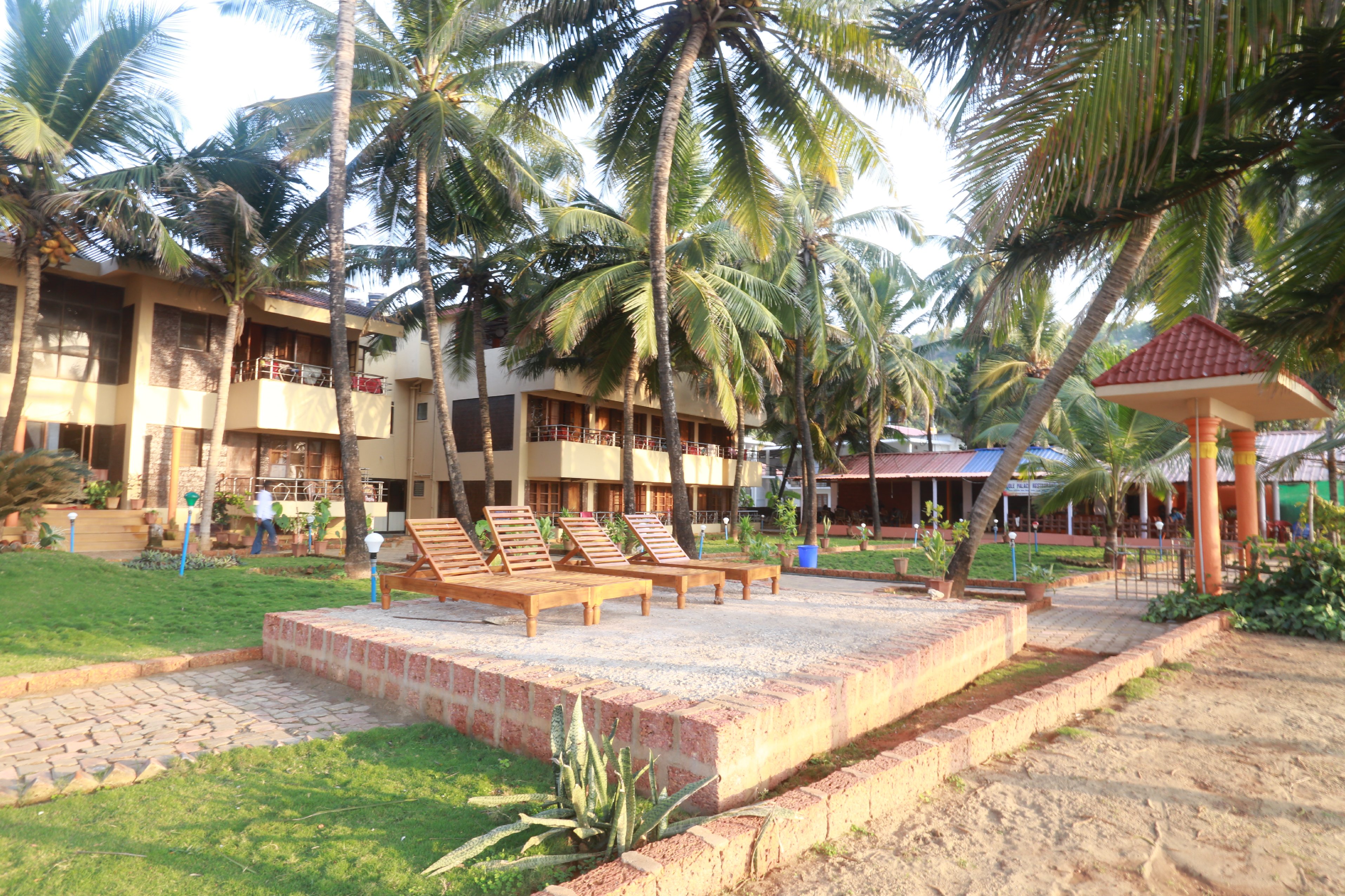 Gokarna International Kudle Beach - Tap to explore photos
