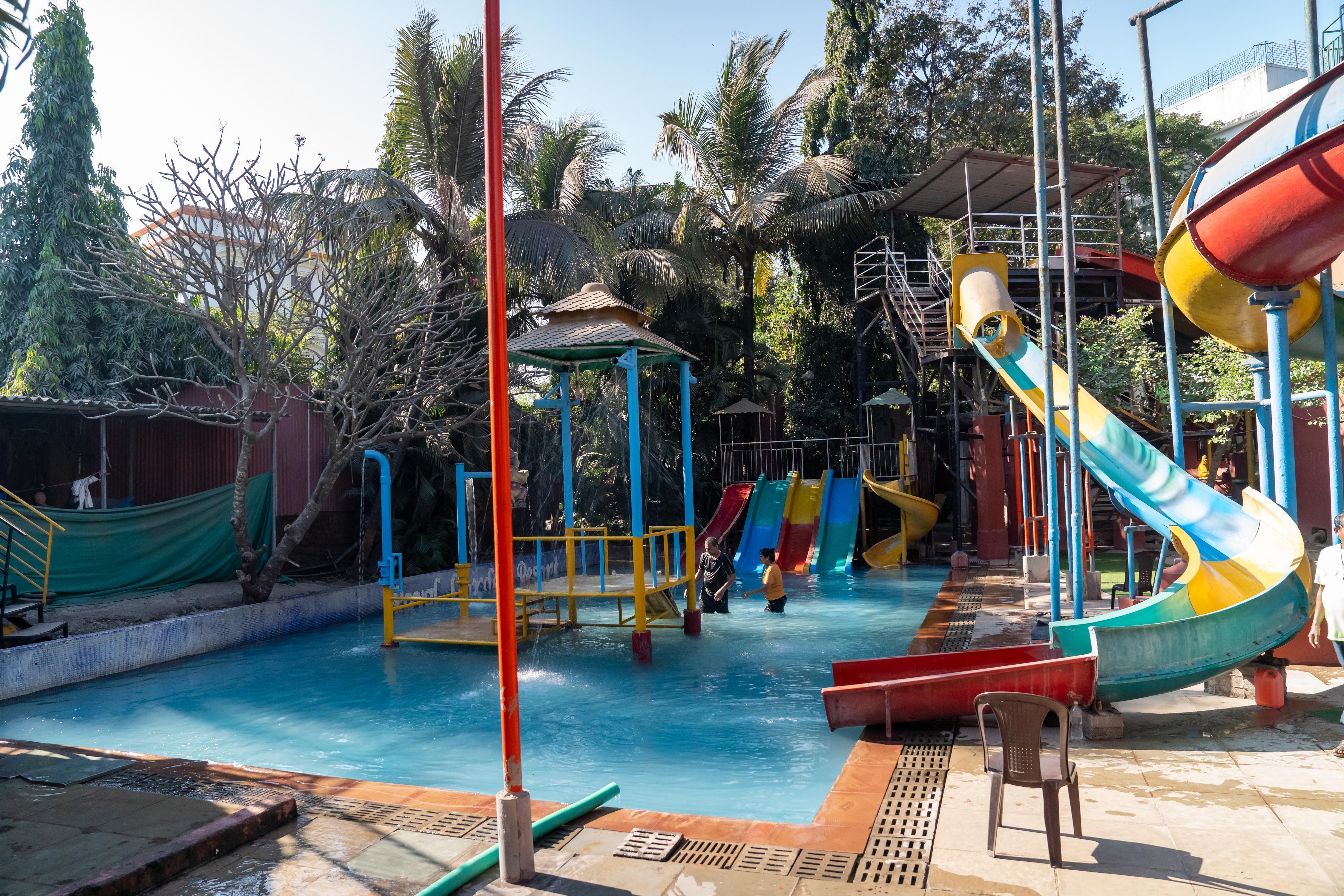 Royal Garden Resort (FREE WATER PARK ENTRY) - Tap to explore photos
