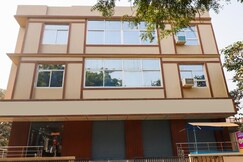 RAJ SHANTI GUEST HOUSE