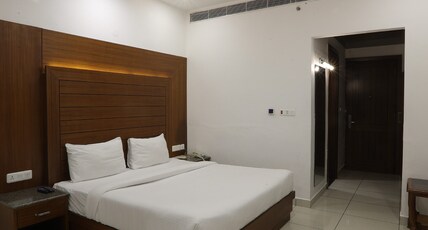Grand Hotels & Resorts Room Type - Super Deluxe Grand Hotels & Resorts Room Type - Super Deluxe