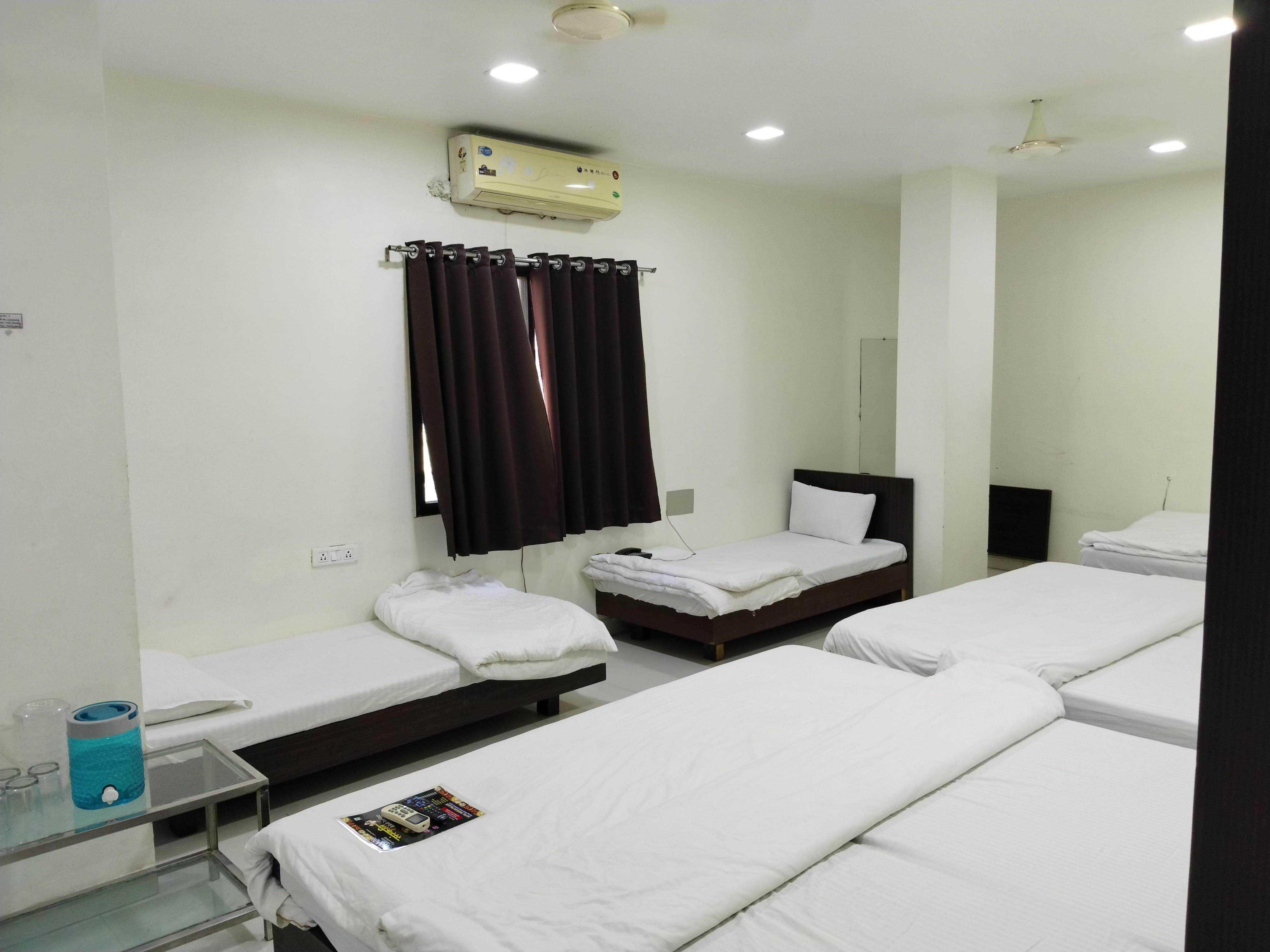 Hotel Shree Aaradhy - Tap to explore photos