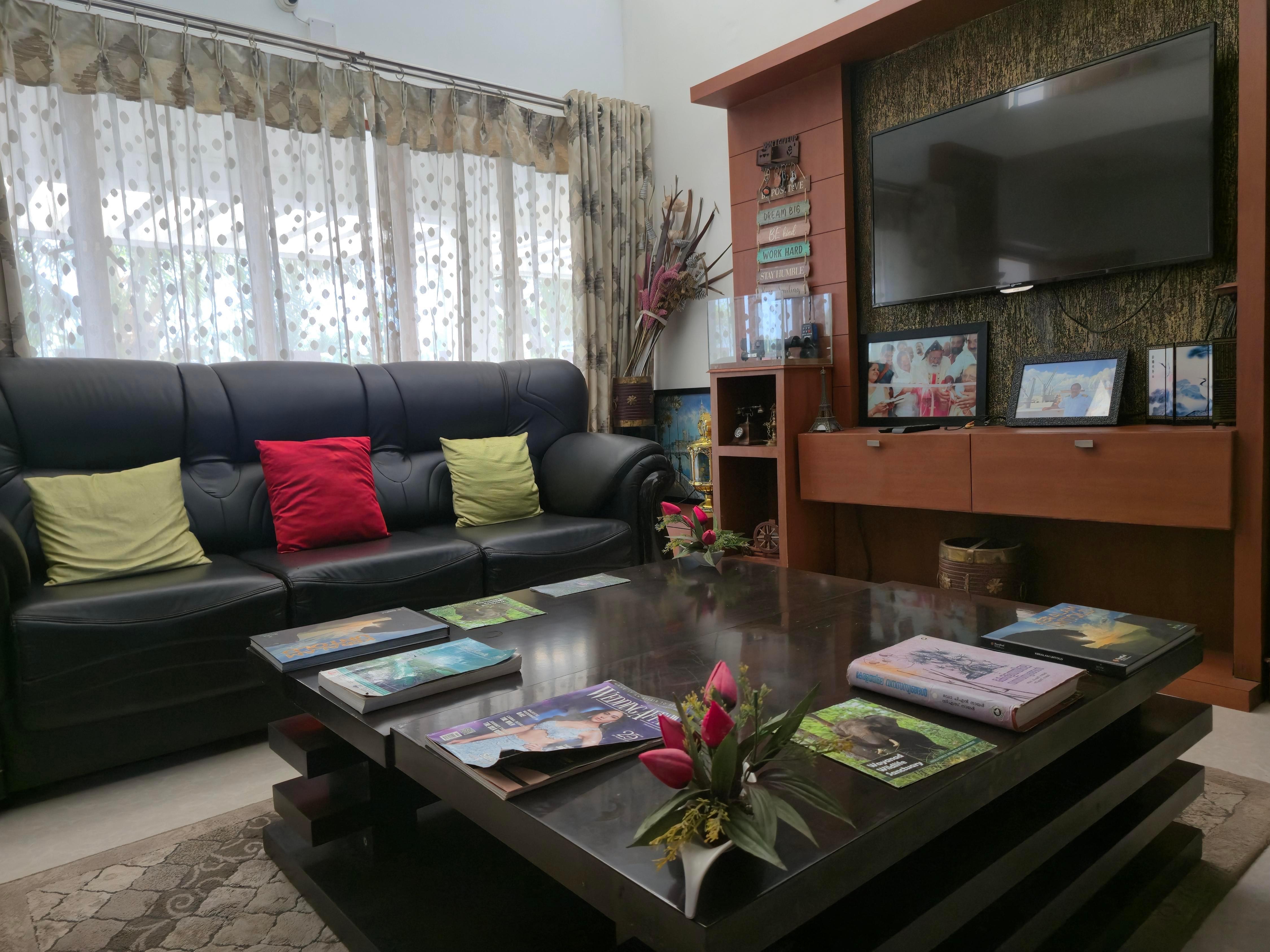 Captains Cabin, Alleppey- A Premium Backwater Mansion - Tap to explore photos