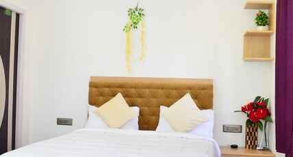 Hillington Cottage | Rooms & Suites Room Type - Comfort Room