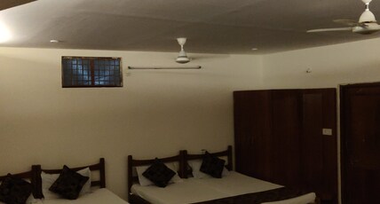 Hotel Mourya Inn Room Type - Quadruple Standard Room Hotel Mourya Inn Room Type - Quadruple Standard Room