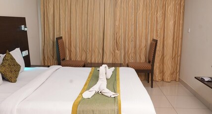 Green park Elite Room Type - Business Room-King Bed Green park Elite Room Type - Business Room-King Bed