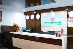Rooms of Green park Elite