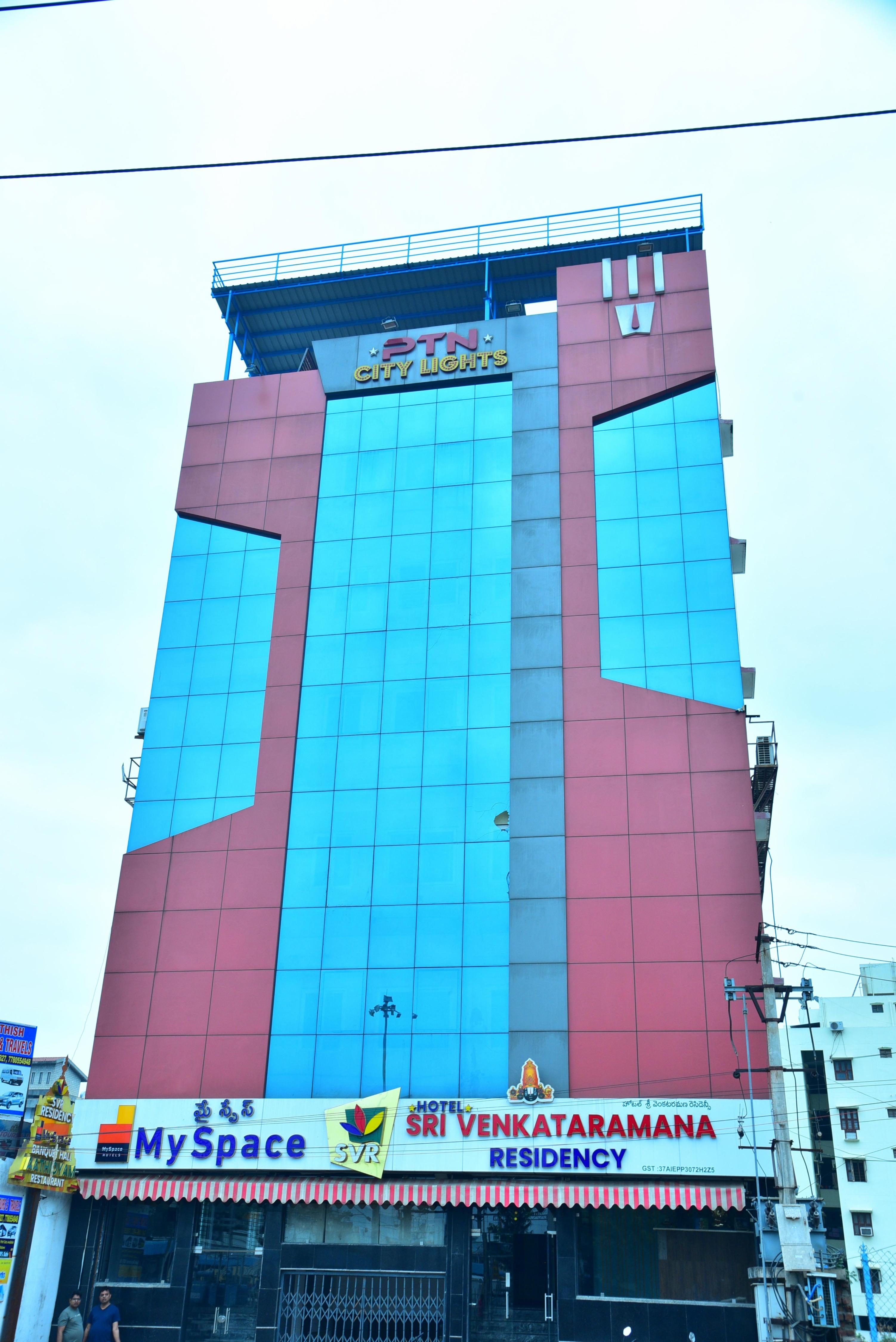 HOTEL BHAKTHA NIVAS - Tap to explore photos