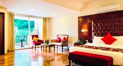 The Allure Grand - Riverside Resort & Spa Room Type - Rohtang Suite 313 | Private Balcony