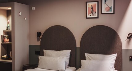The Circus Hotel Room Type - Medium Twin