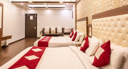 Hotel The Royal Krishna Room Type - Family Suite with Living Area