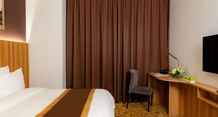 Bay Hotel Ho Chi Minh Room Type - Superior Room With Queen Bed And Free Minibar - No View Bay Hotel Ho Chi Minh Room Type - Superior Room With Queen Bed And Free Minibar - No View