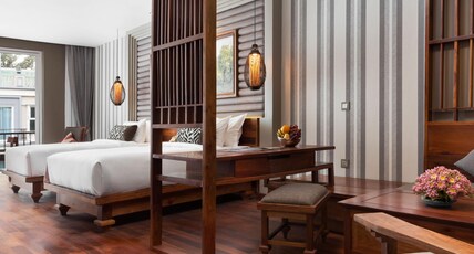 J7 Angkor Hotel Room Type - Executive Club Room with Balcony