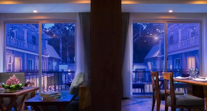 J7 Angkor Hotel Room Type - Family Suite with Balcony