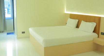 FRESHUP Room Type - Luxury Room