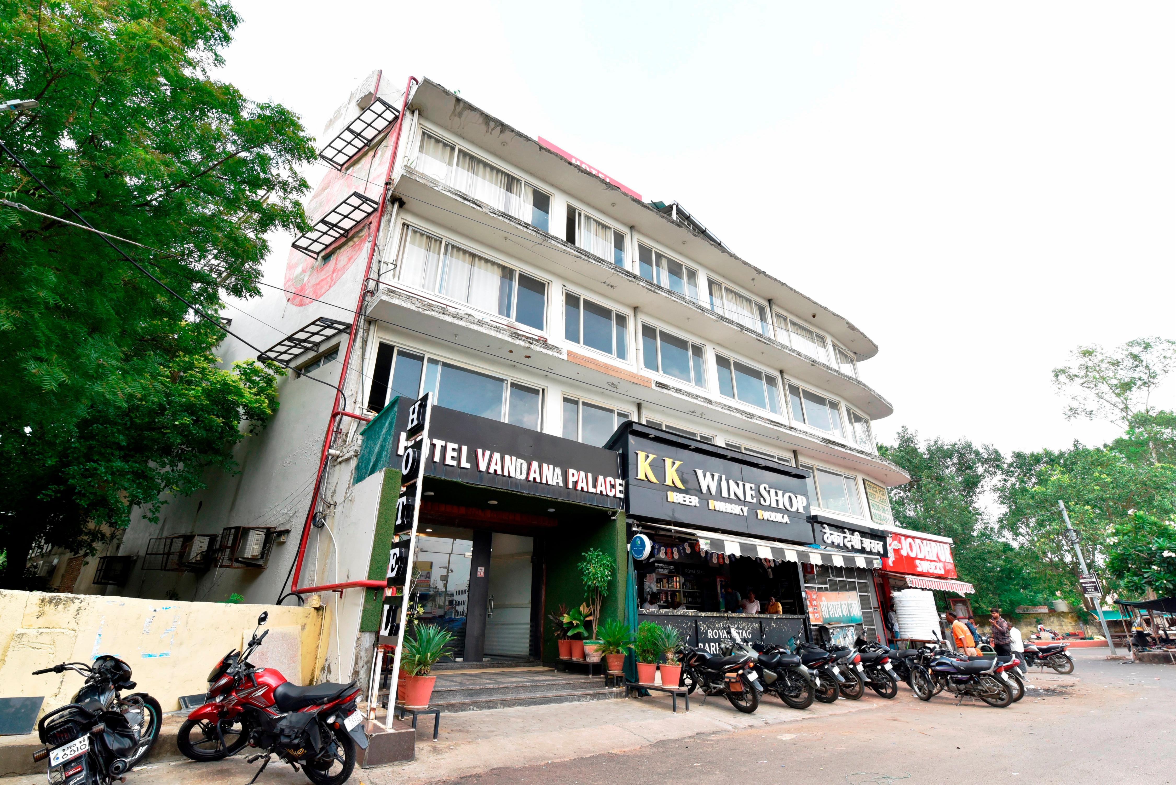 Hotel Vandana Palace