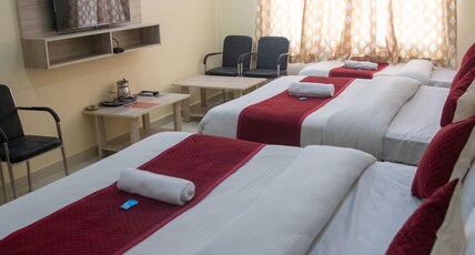 Hotel Thikana Palace Room Type - SUPER DELUXE FAMILY SUITE ROOM
