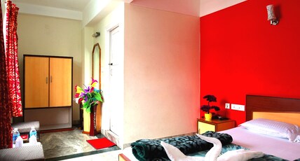 Hotel Vinayak Inn & Banquet Room Type - Non AC Deluxe Room Hotel Vinayak Inn & Banquet Room Type - Non AC Deluxe Room