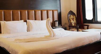 Hotel Dwaper Room Type - Deluxe Non-View Room -3rd -2nd -1st -Ground Floor