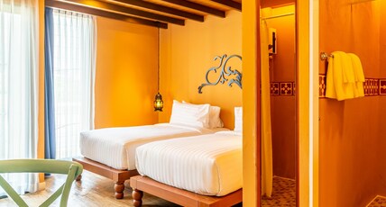 Amber Boutique Silom Room Type - Superior Corner Twin Room