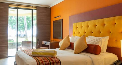 Turyaa Kalutara Room Type - Cabana Room with Twin Bed