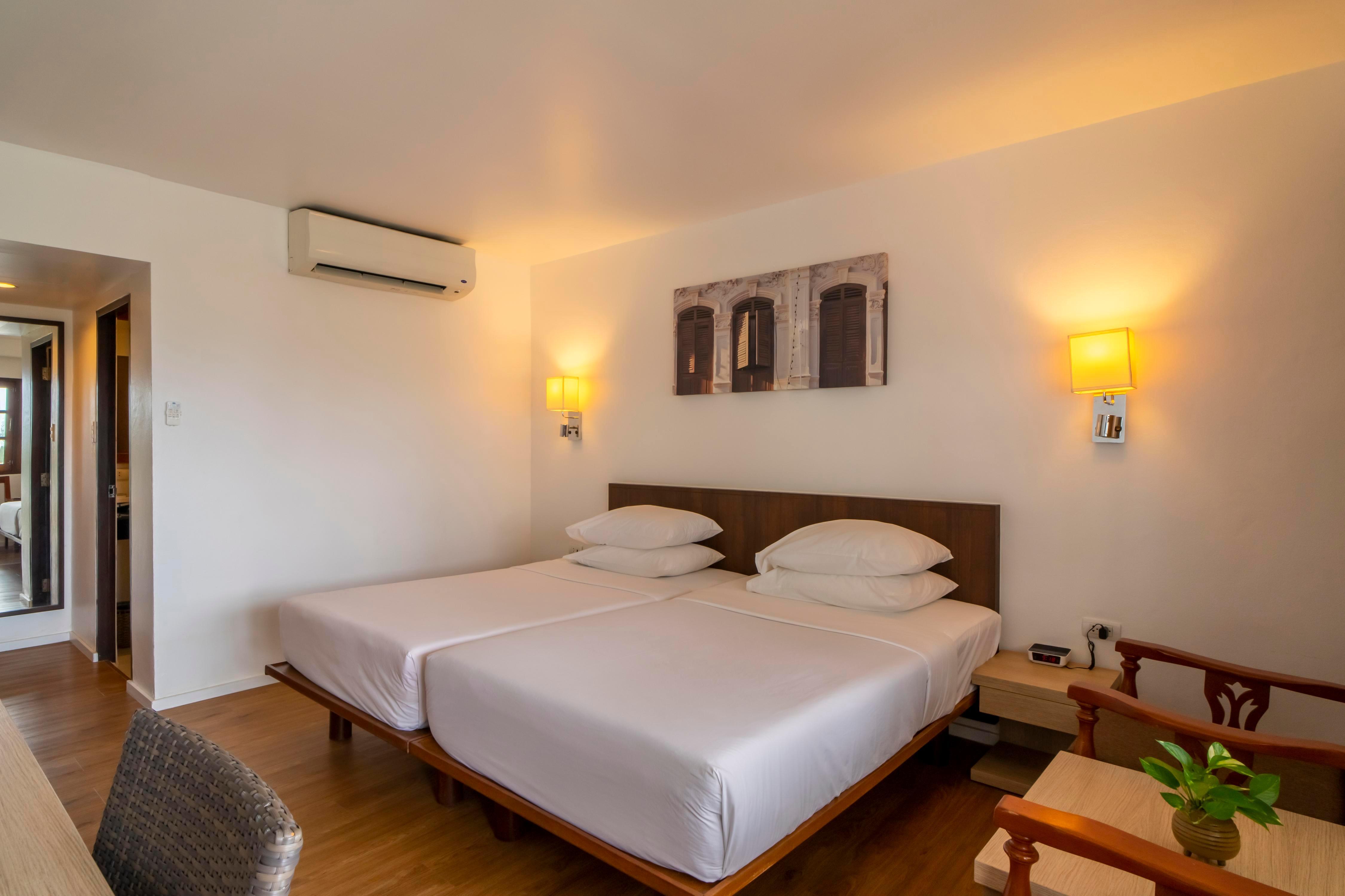 Best Western Phuket Ocean Resort - Tap to explore photos