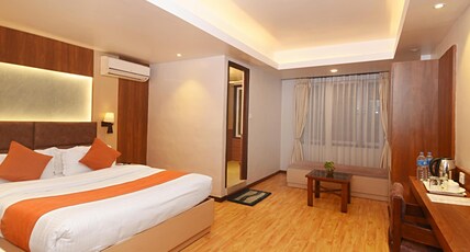 Hotel Mums Home Room Type - Deluxe King Room