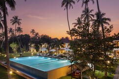 Lake Canopy Alleppey