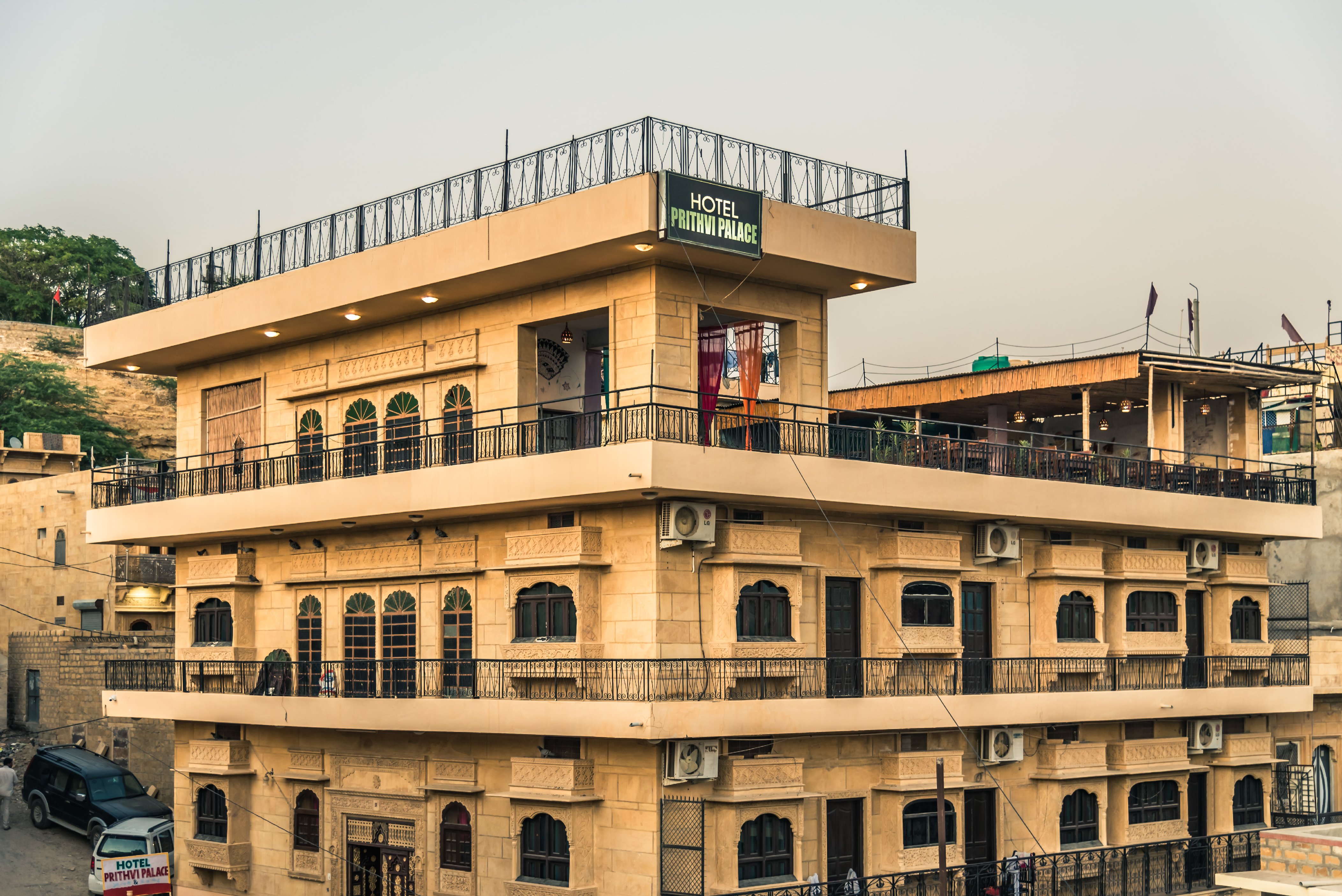 Tripli Hotels Prithvi Palace - Tap to explore photos