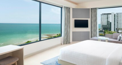Amari Pattaya Room Type - Grand Deluxe Ocean View