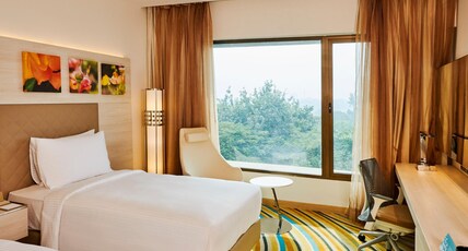 Hilton Garden Inn Lucknow Room Type - Twin Deluxe Room Hilton Garden Inn Lucknow Room Type - Twin Deluxe Room