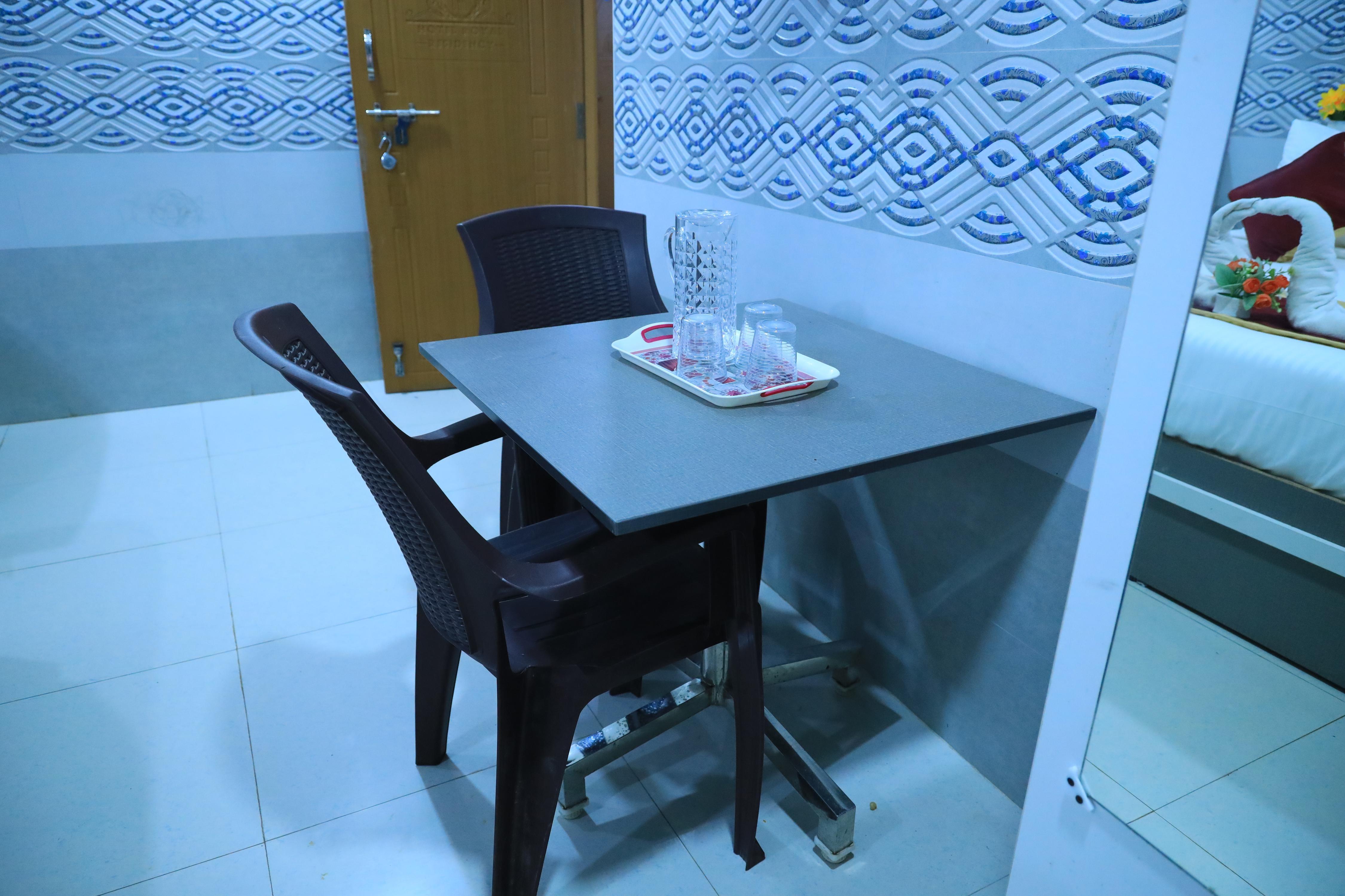 Hotel Royal Residency Room Type - AC Triple bed Room