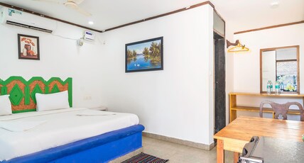 Rock Bite Beachfront Resort Room Type - Floral Ground Floor Room