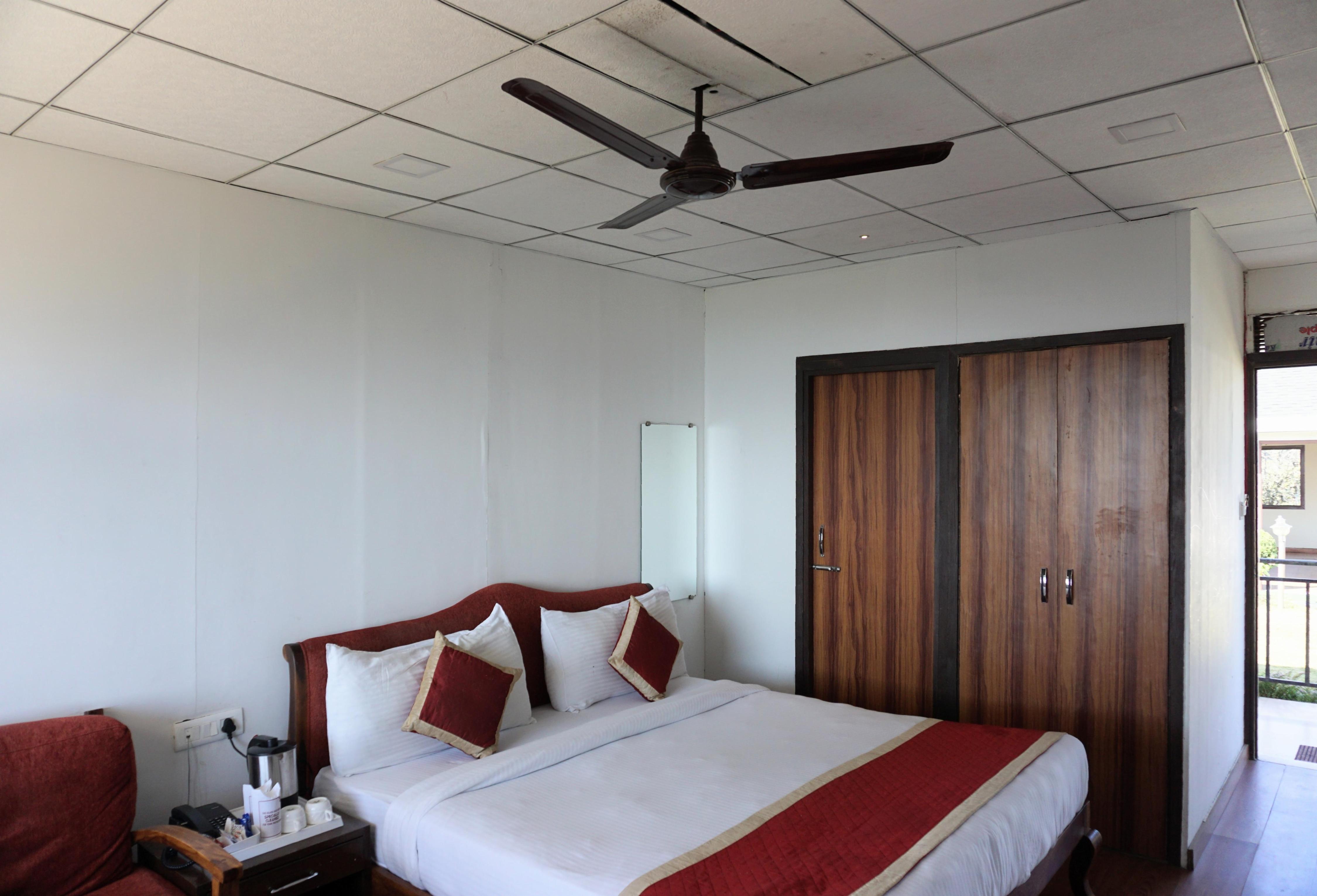 Astre Vue Resort - Tap to explore photos