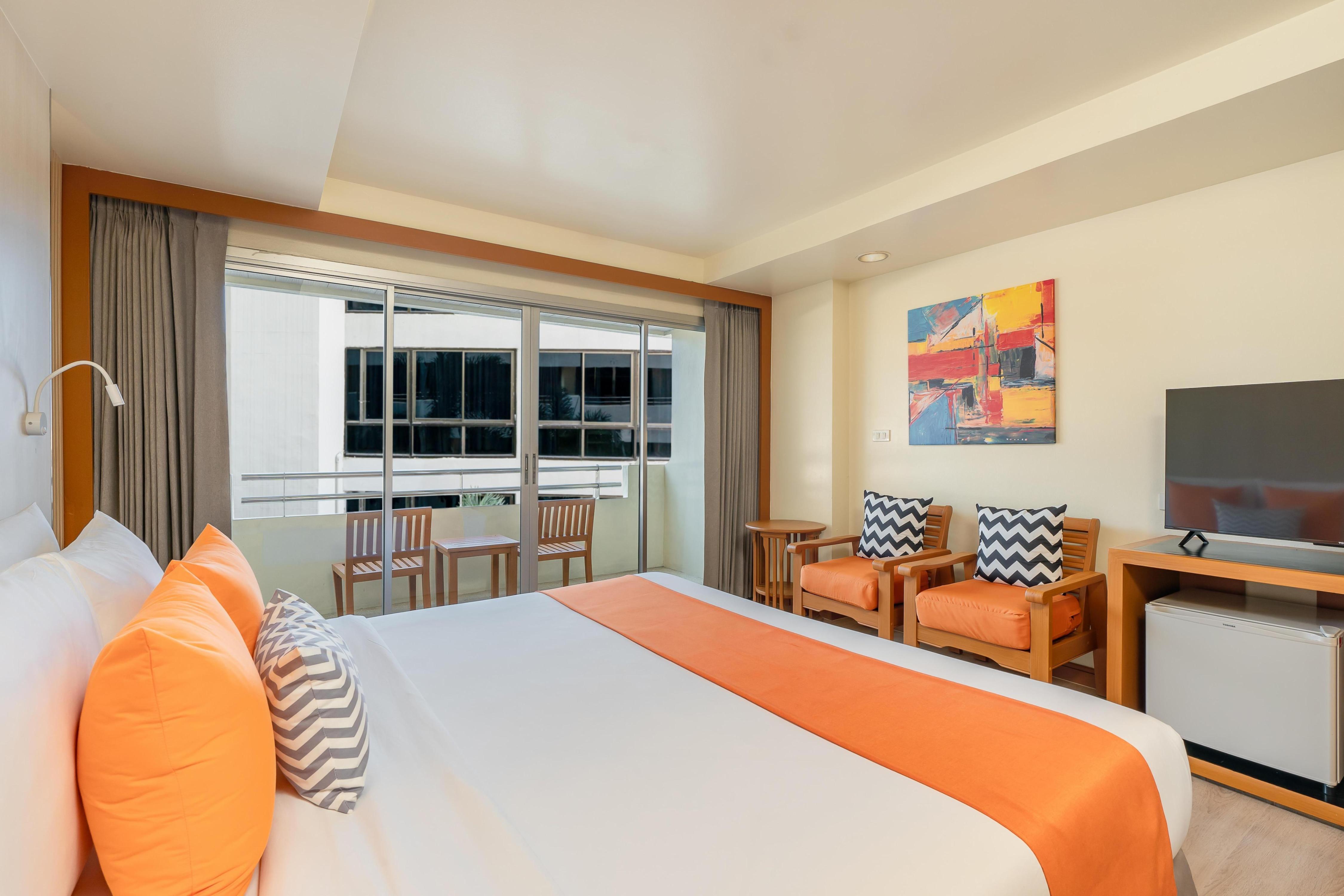 SUNSHINE HOTEL AND RESIDENCES - Tap to explore photos