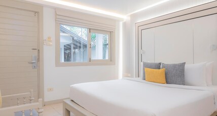 Sunshine Garden Resort Room Type - Superior Bungalow