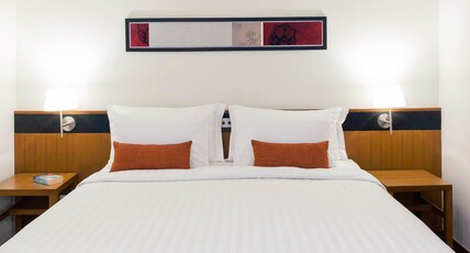 Eastin Tan Hotel Chiang Mai Room Type - One Bedroom Suite with Bathtub