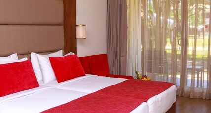Pegasus Reef - A Beach Resort in Colombo Room Type - Deluxe Family Room