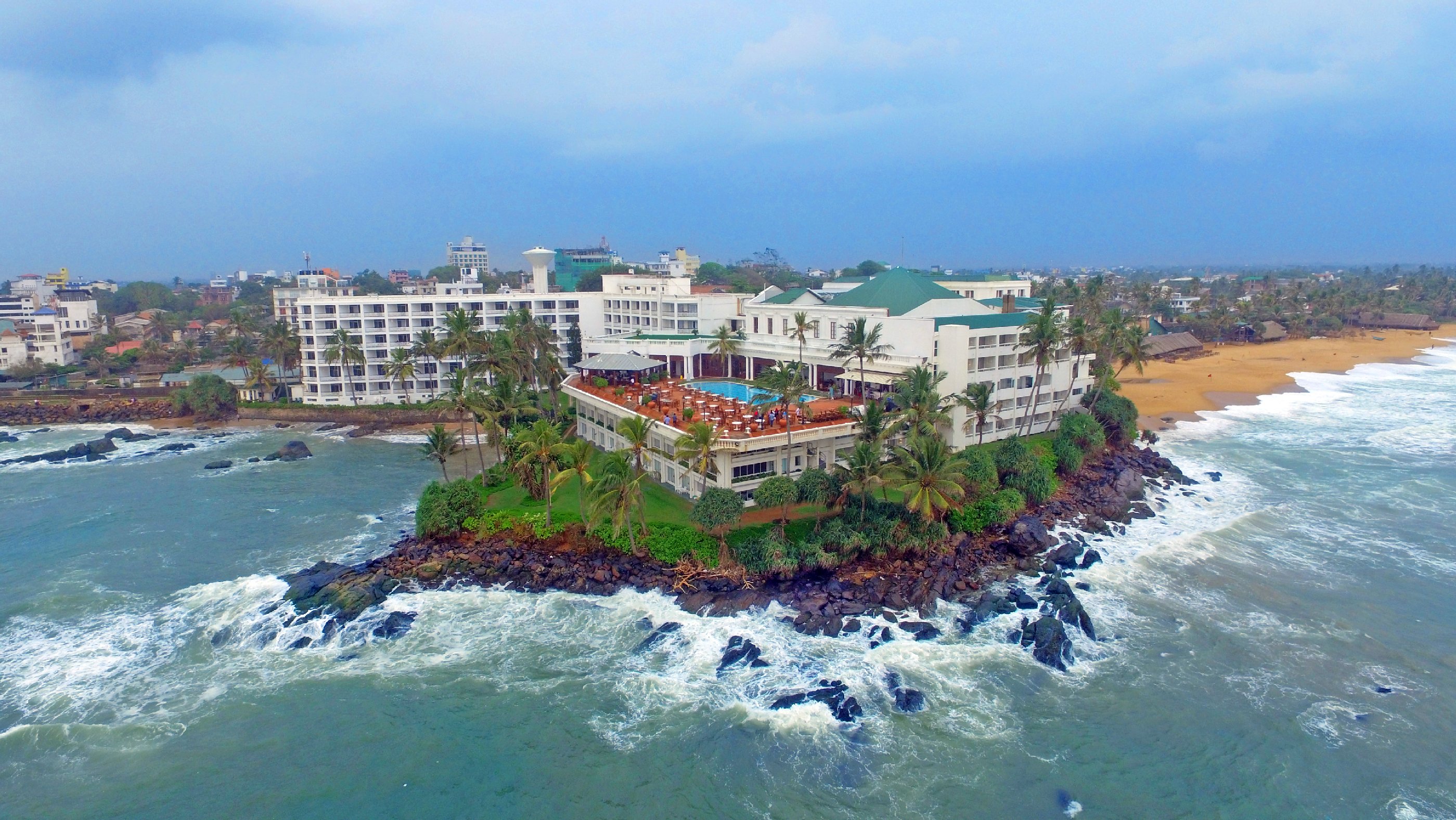 Mount Lavinia Beach Hotel