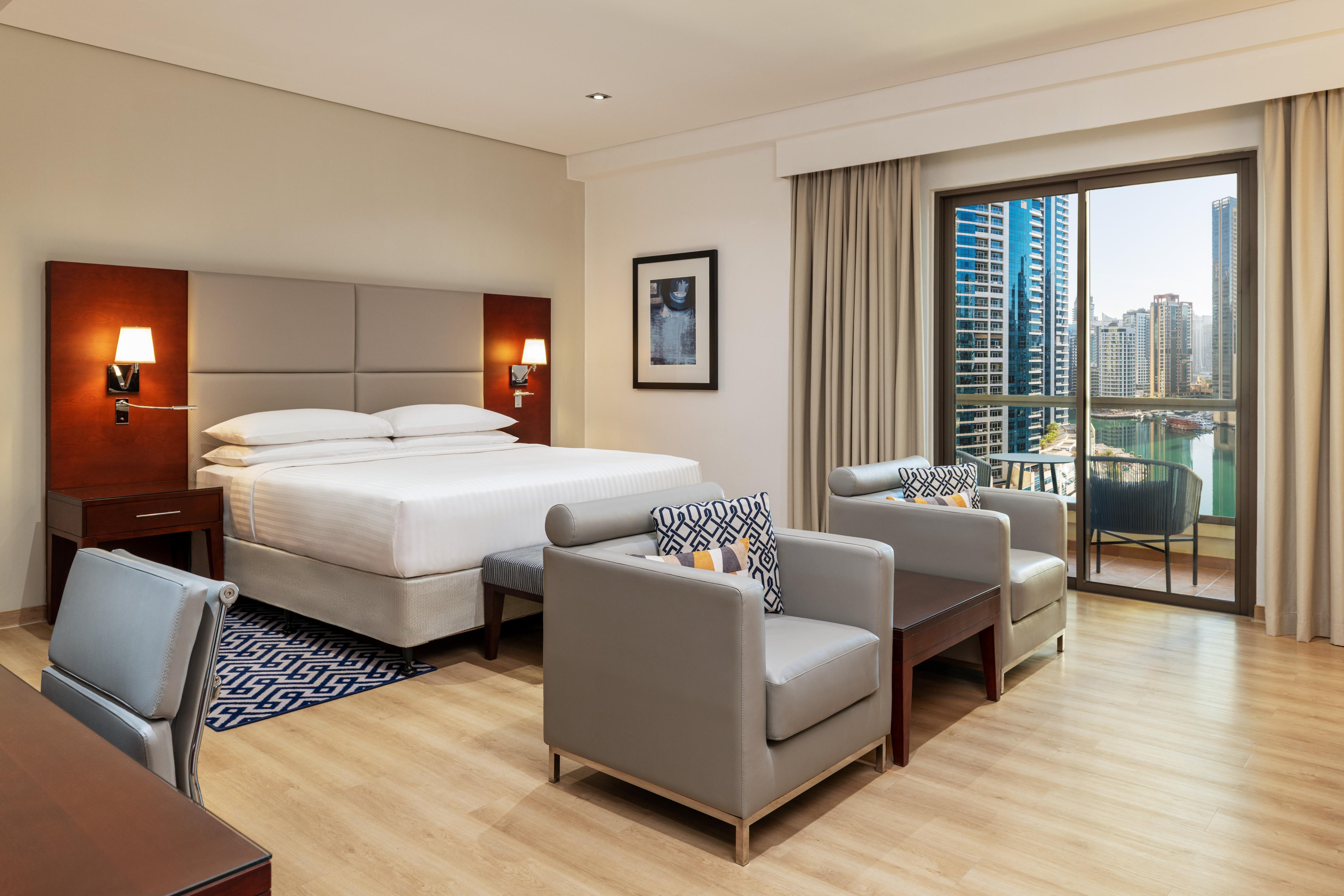 Sheraton The Walk Dubai - Tap to explore photos