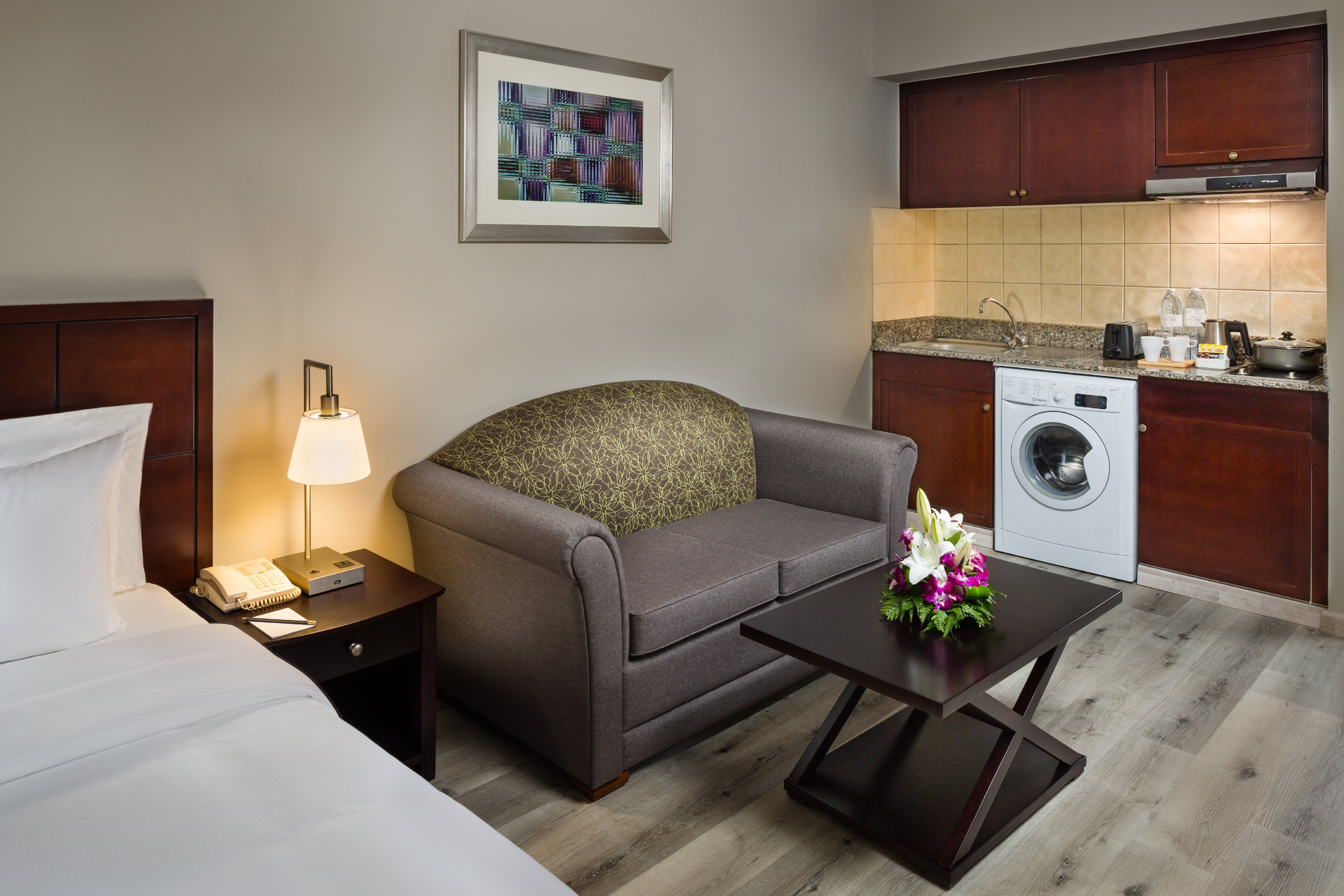 Savoy Crest Hotel Bur Dubai - Tap to explore photos