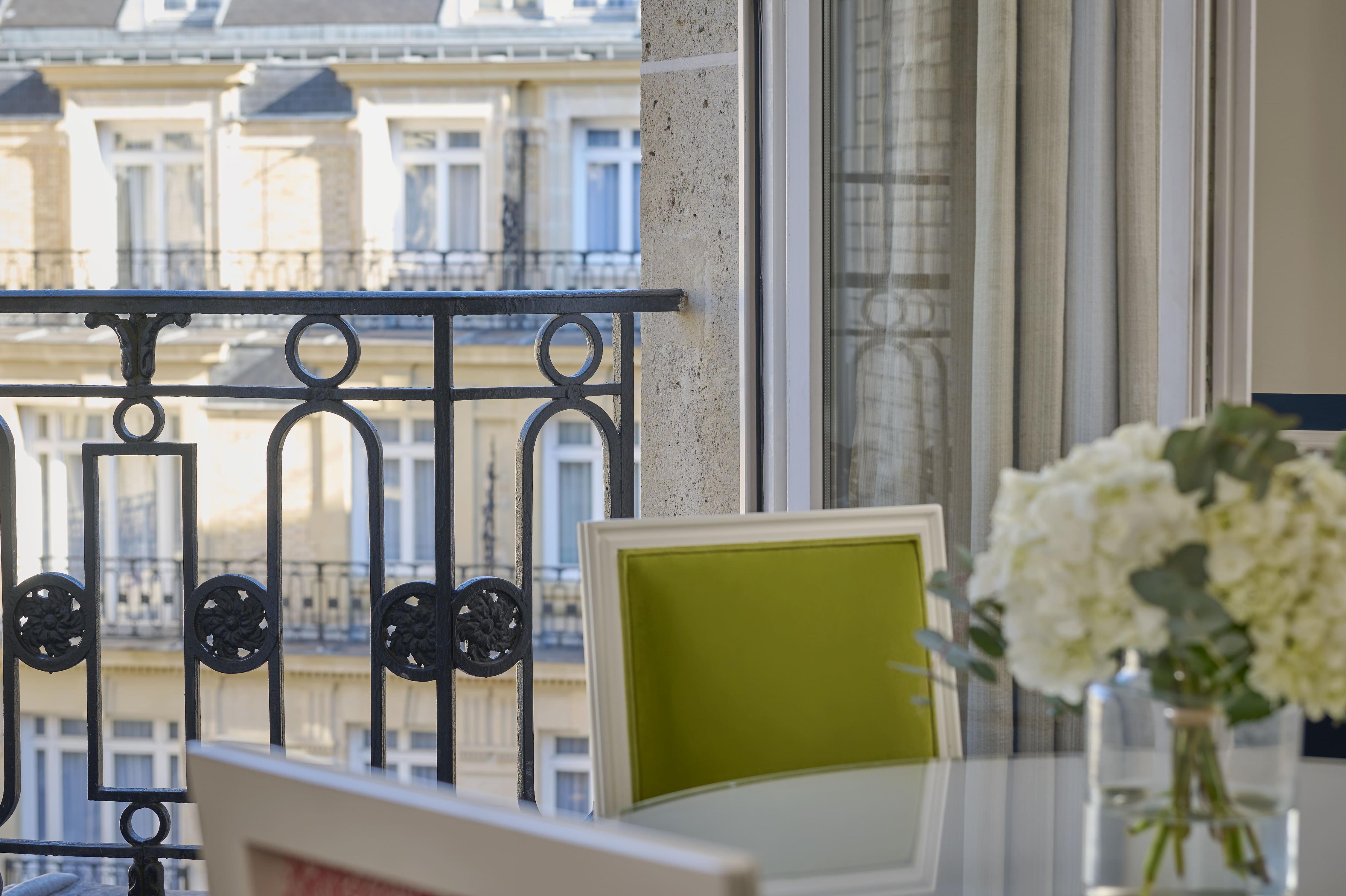 Fraser Suites Le Claridge Champs - Elysees - Tap to explore photos